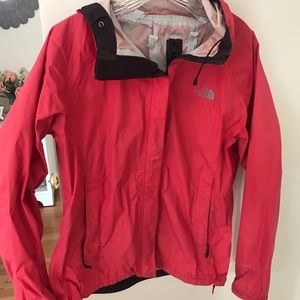 Women’s north face rain jacket